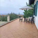 Casa Indipendente Roque Vista Al Mar Con Parking Gratuito * Vallecrosia