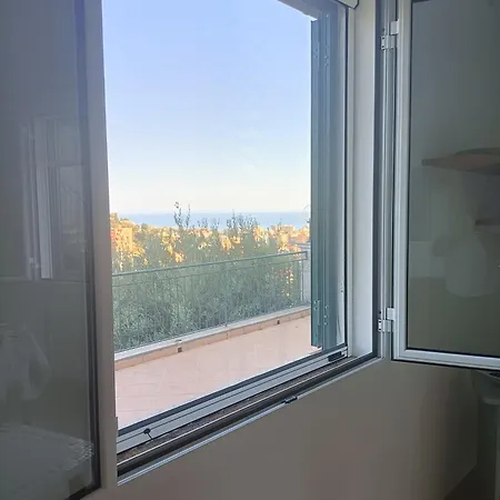 Casa Indipendente Roque Vista Al Mar Con Parking Gratuito 度假居