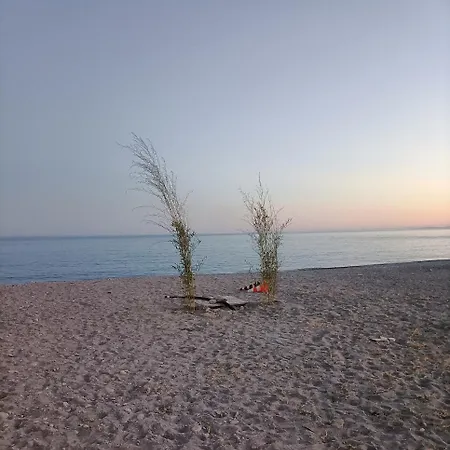 Casa Indipendente Roque Vista Al Mar Con Parking Gratuito