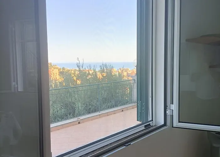 Casa Indipendente Roque Vista Al Mar Con Parking Gratuito 別荘