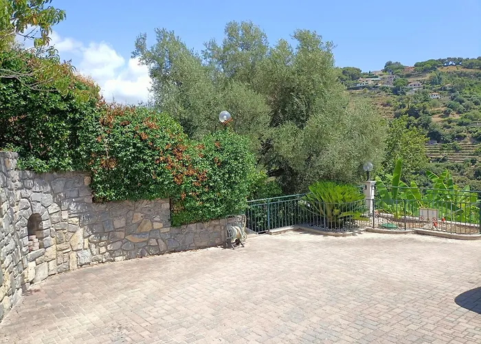 Casa Indipendente Roque Vista Al Mar Con Parking Gratuito בית נופש *