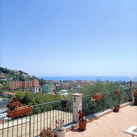 Casa Indipendente Roque Vista Al Mar Con Parking Gratuito 펜션 *