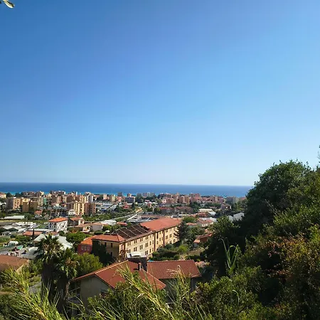 Casa Indipendente Roque Vista Al Mar Con Parking Gratuito 別荘 *