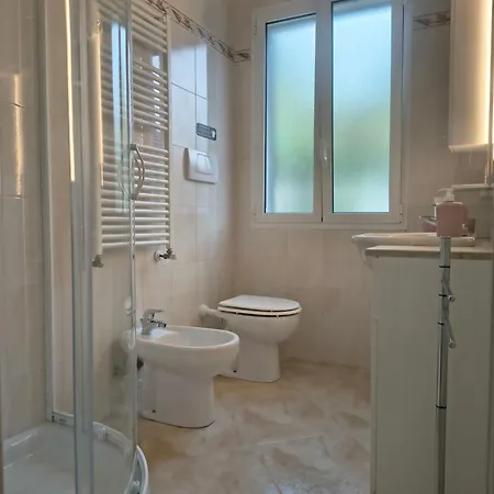 Casa Indipendente Roque Vista Al Mar Con Parking Gratuito 발레크로시아