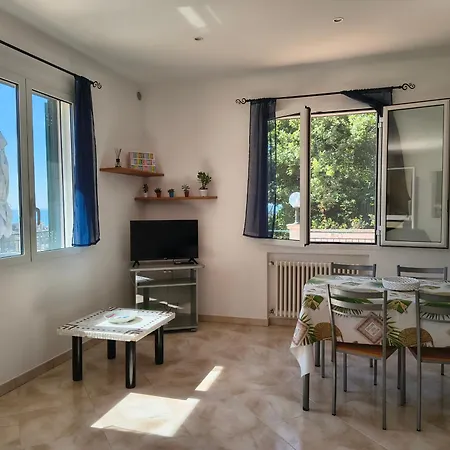 Casa Indipendente Roque Vista Al Mar Con Parking Gratuito * Vallecrosia