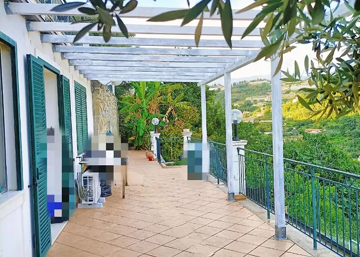 Vakantiehuis Casa Indipendente Roque Vista Al Mar Con Parking Gratuito Vallecrosia