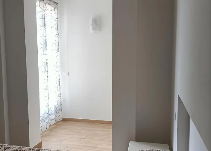 Feriehus Casa Indipendente Roque Vista Al Mar Con Parking Gratuito Vallecrosia