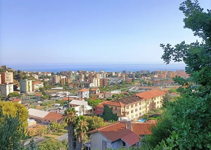 Casa Indipendente Roque Vista Al Mar Con Parking Gratuito * Vallecrosia