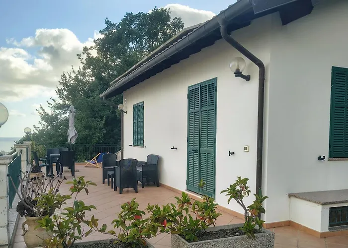 Vakantiehuis Casa Indipendente Roque Vista Al Mar Con Parking Gratuito Vallecrosia