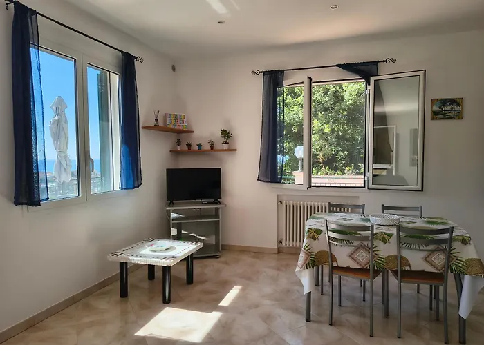 Casa Indipendente Roque Vista Al Mar Con Parking Gratuito * Vallecrosia